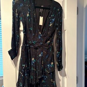Elegant Long Sleeve Floral Dress in Black and Blue